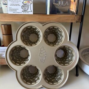 NORDICWARE ice cream cup Cake Pan